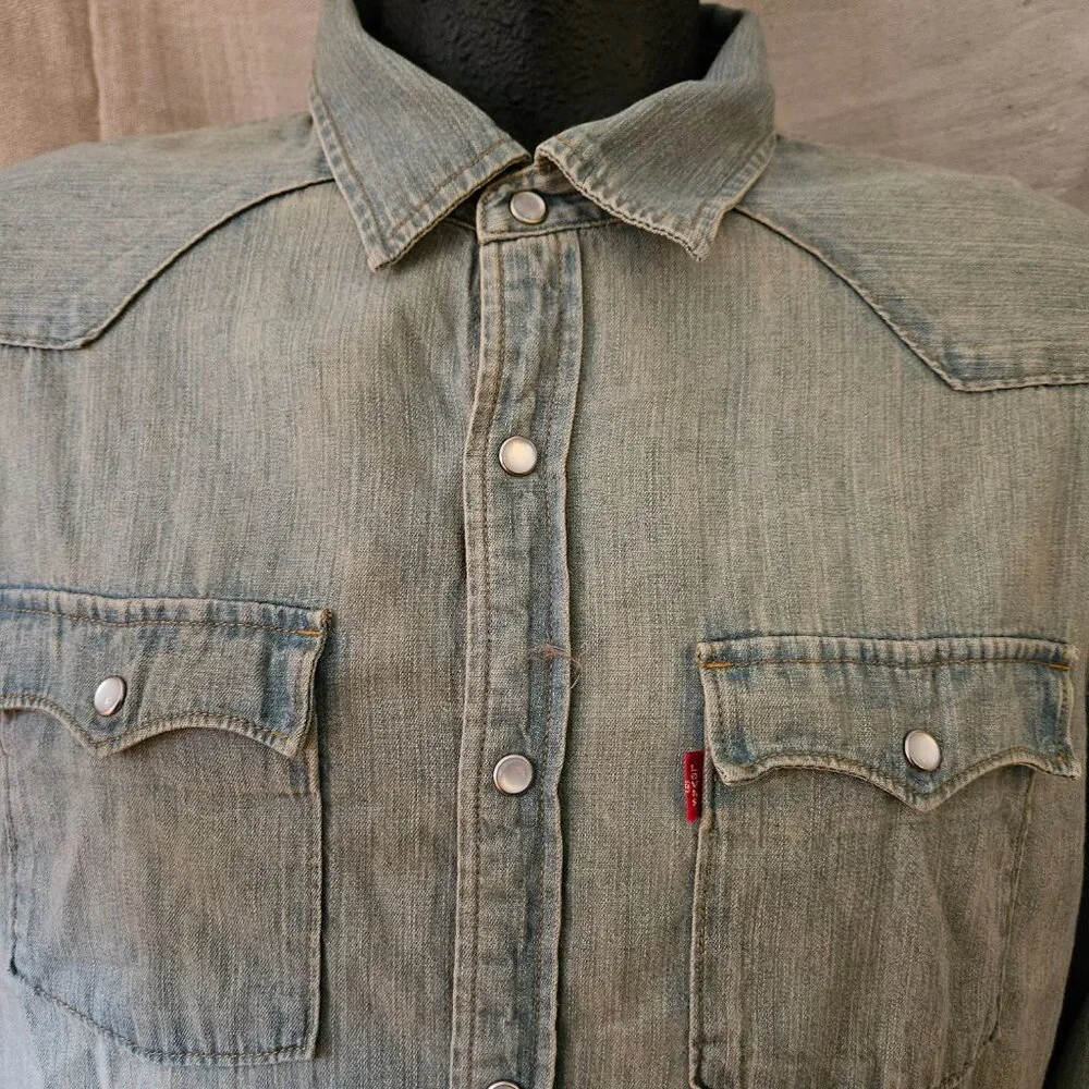 Men's Levi's Denim Shirt Sz XL NEW NWTG Wester Snaps - Picture 4 of 6